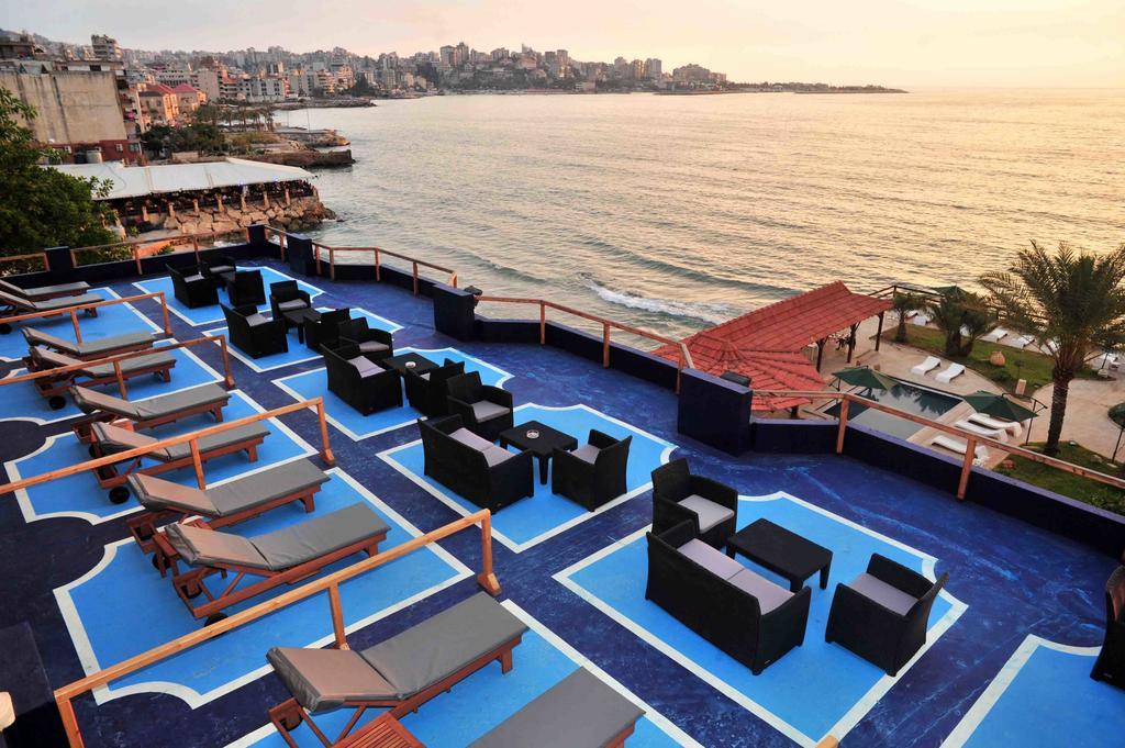 Arcada Marina Hotel Jounieh Exterior foto