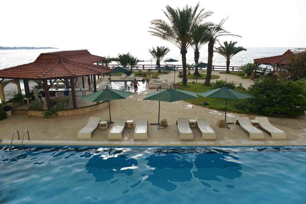 Arcada Marina Hotel Jounieh Exterior foto